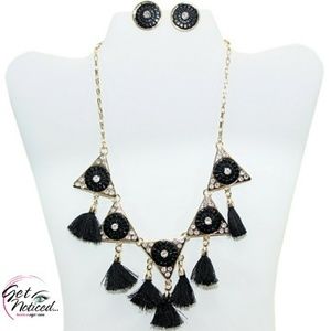 Toya Turntables Necklace & Earring Set
